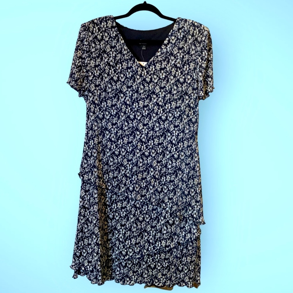 Connected Apparel Blue Dress Size 16 from Steinmart. 3 Diagonal Layer.